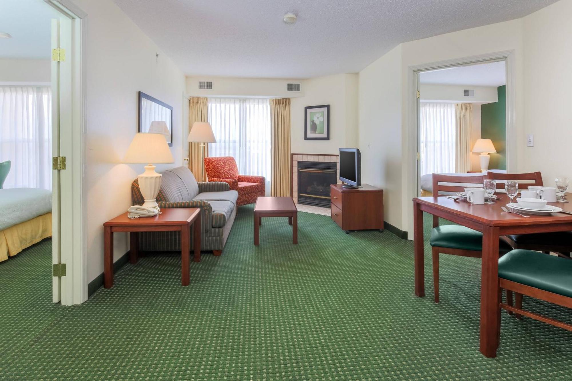 Residence Inn By Marriott Oklahoma City South Экстерьер фото