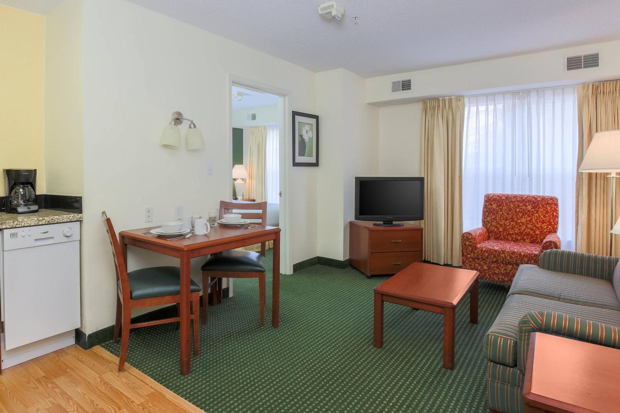 Residence Inn By Marriott Oklahoma City South Экстерьер фото
